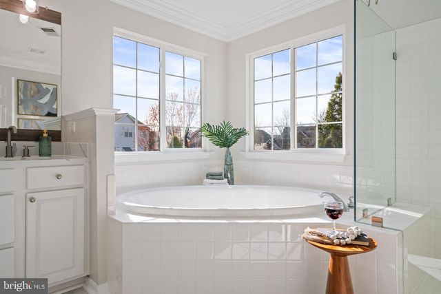 7620 NORTHINGTON CT, Gainesville, VA 20155