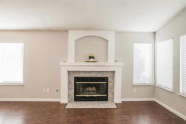 6511 Shasta Creek Way, Elk Grove, CA 95758