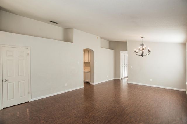 6511 Shasta Creek Way, Elk Grove, CA 95758