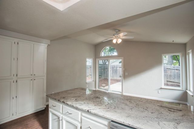 6511 Shasta Creek Way, Elk Grove, CA 95758