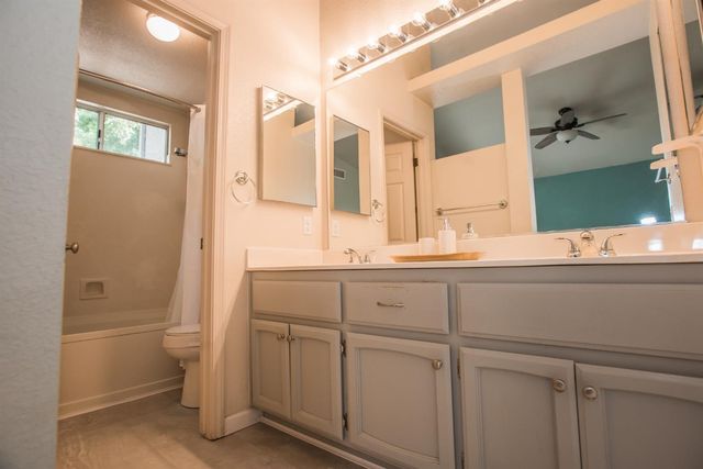 6511 Shasta Creek Way, Elk Grove, CA 95758