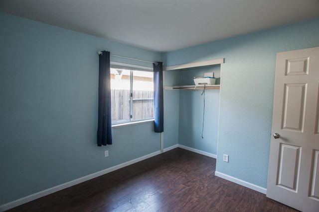 6511 Shasta Creek Way, Elk Grove, CA 95758