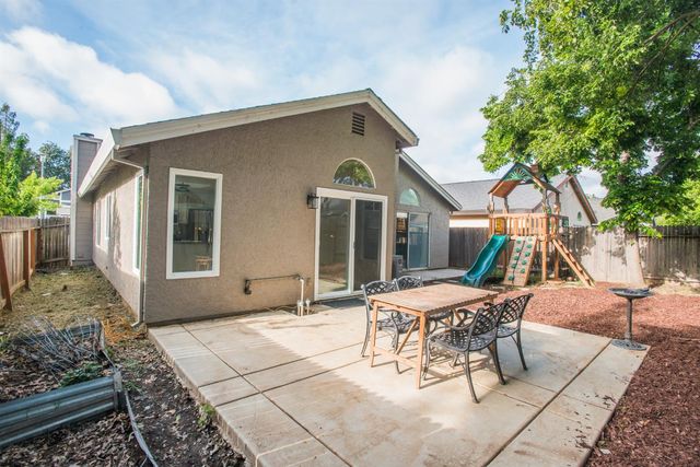 6511 Shasta Creek Way, Elk Grove, CA 95758