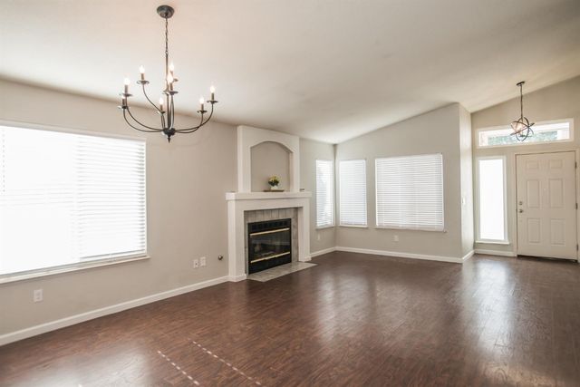 6511 Shasta Creek Way, Elk Grove, CA 95758