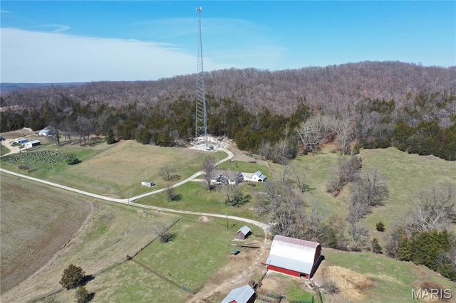 14 Meador Lane, New Florence, MO 63363