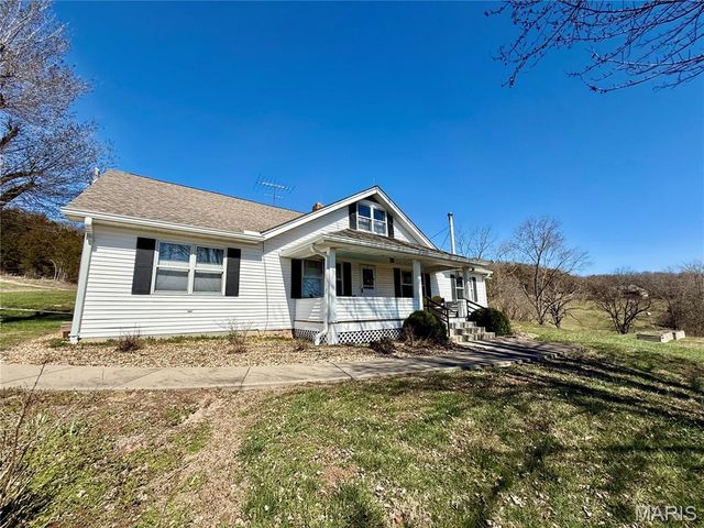 14 Meador Lane, New Florence, MO 63363