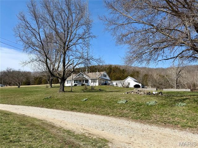 14 Meador Lane, New Florence, MO 63363