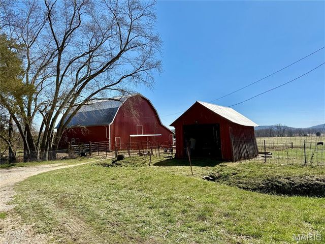 14 Meador Lane, New Florence, MO 63363