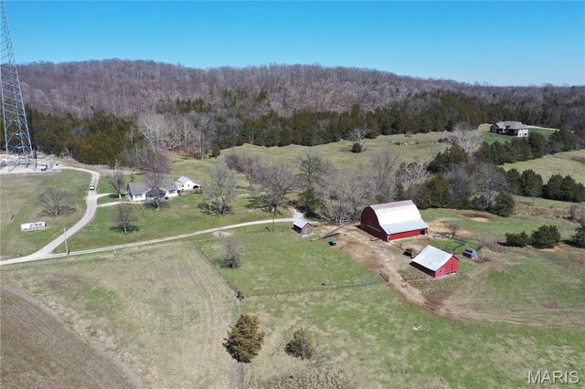 14 Meador Lane, New Florence, MO 63363