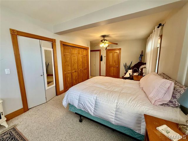 14 Meador Lane, New Florence, MO 63363