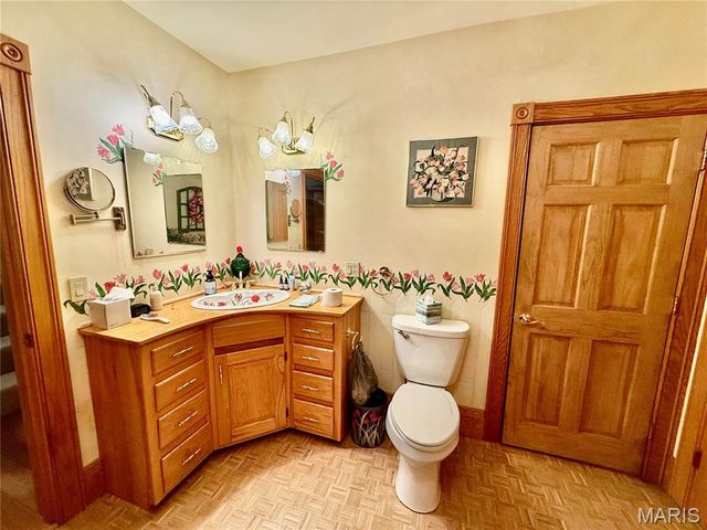 14 Meador Lane, New Florence, MO 63363