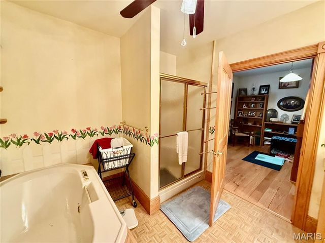 14 Meador Lane, New Florence, MO 63363