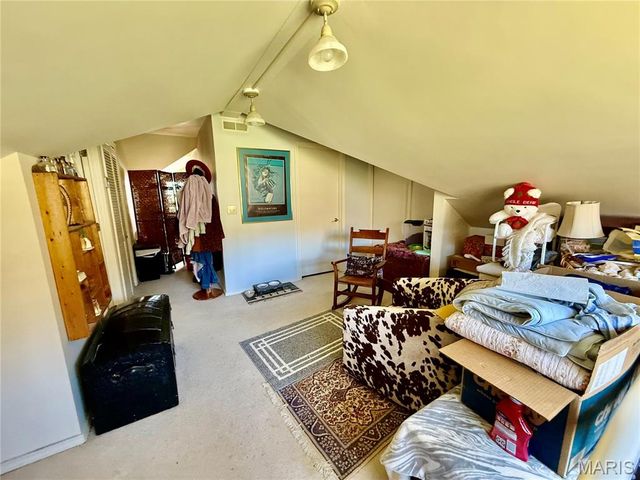 14 Meador Lane, New Florence, MO 63363