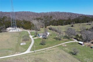 14 Meador Lane, New Florence, MO 63363