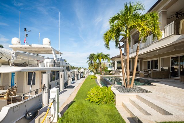 1241 Coral Way, Singer Island, FL 33404