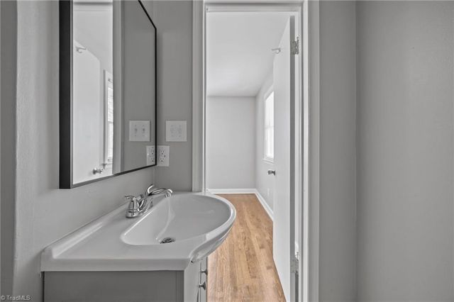 3556 Prospect Drive, Winston-salem, NC 27105