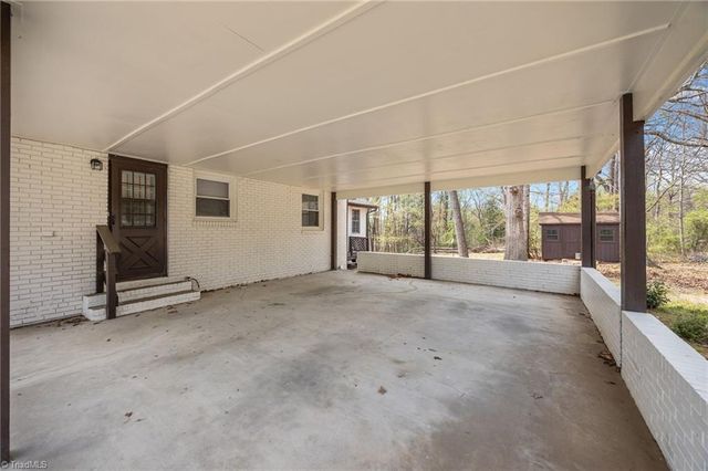 3556 Prospect Drive, Winston-salem, NC 27105