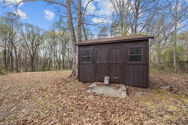 3556 Prospect Drive, Winston-salem, NC 27105