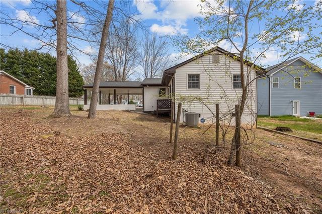 3556 Prospect Drive, Winston-salem, NC 27105