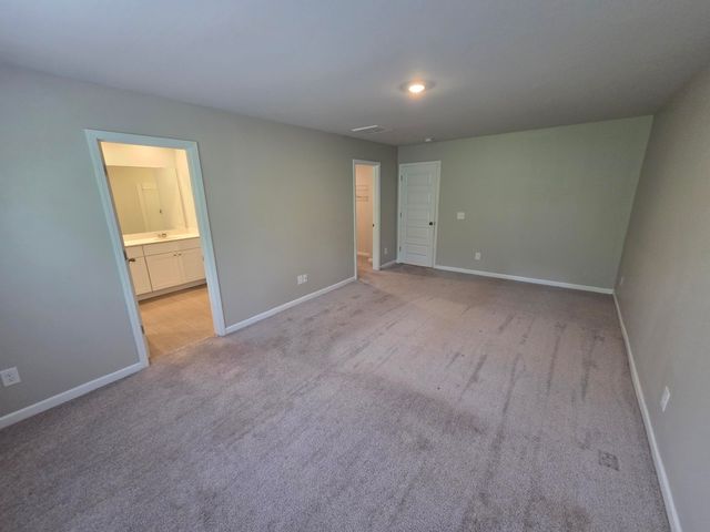8034 Reagan Way, North Charleston, SC 29418
