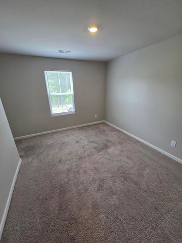 8034 Reagan Way, North Charleston, SC 29418
