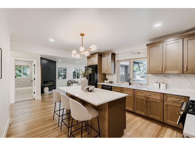 2260 Leyden St, Denver, CO 80207