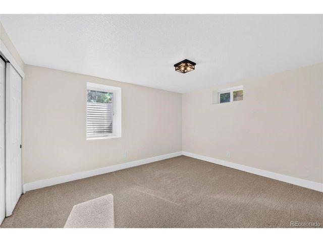 2260 Leyden St, Denver, CO 80207
