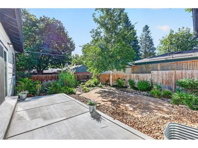 2260 Leyden St, Denver, CO 80207