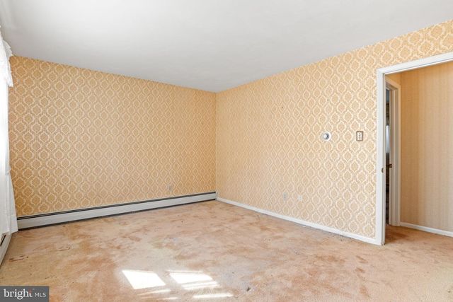 405 CLEARVIEW RD, Hanover, PA 17331