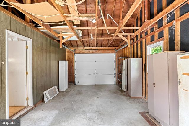 405 CLEARVIEW RD, Hanover, PA 17331