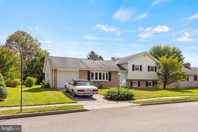 405 CLEARVIEW RD, Hanover, PA 17331