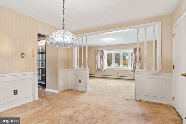 405 CLEARVIEW RD, Hanover, PA 17331