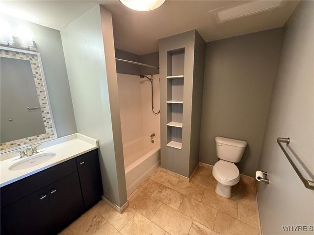 2917 Main Street 320, Buffalo, NY 14214