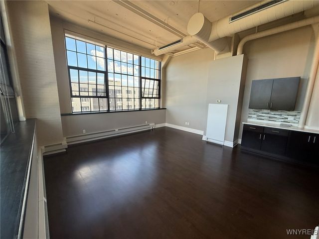 2917 Main Street 320, Buffalo, NY 14214