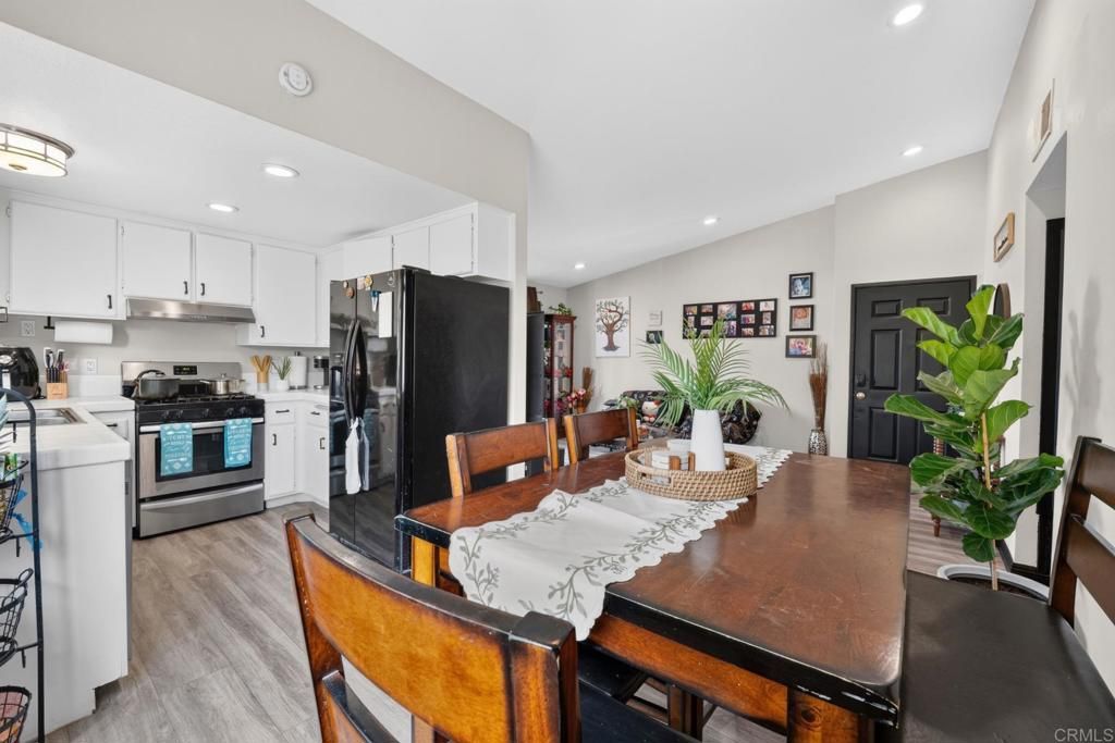 Image 8 of property listing at 6454 Quarry Rd 8, Spring Valley, CA 91977
