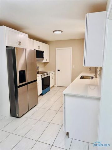 1016 Walnut Street, Perrysburg, OH 43551