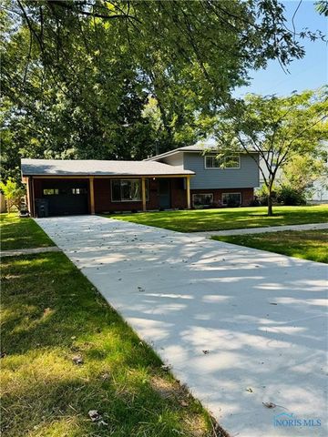 1016 Walnut Street, Perrysburg, OH 43551