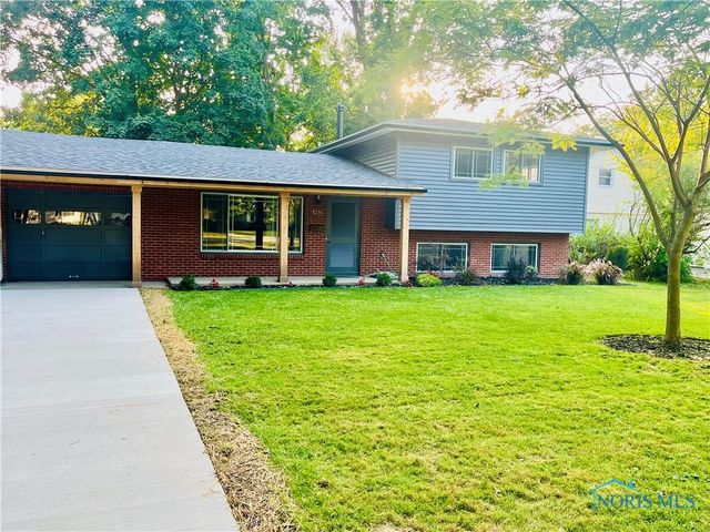 1016 Walnut Street, Perrysburg, OH 43551