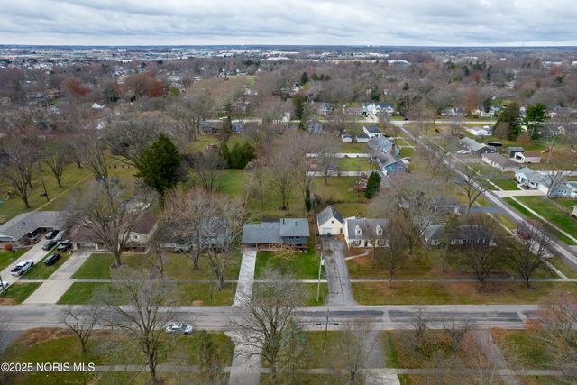 1016 Walnut Street, Perrysburg, OH 43551