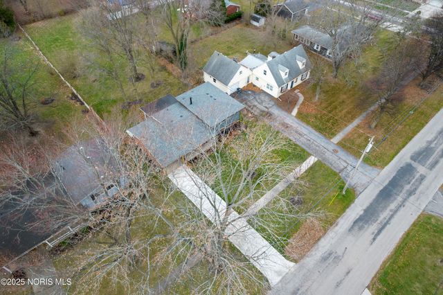 1016 Walnut Street, Perrysburg, OH 43551