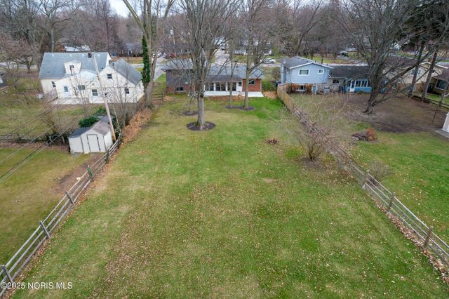 1016 Walnut Street, Perrysburg, OH 43551