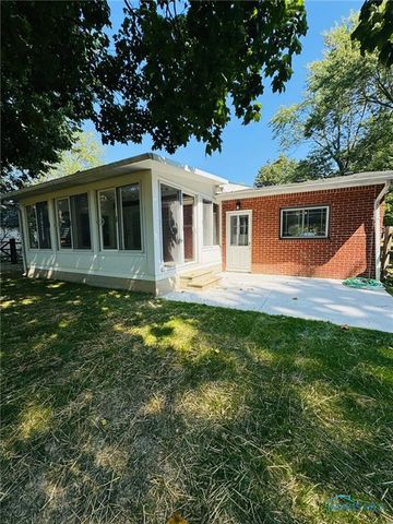 1016 Walnut Street, Perrysburg, OH 43551