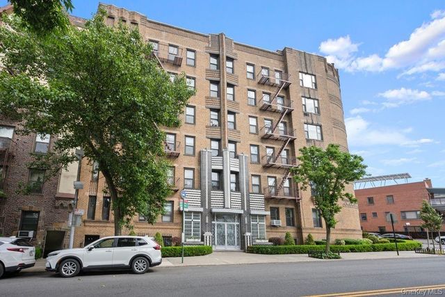7119 Shore Road 6H, Brooklyn, NY 11209