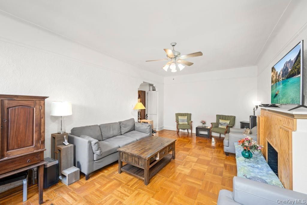 7119 Shore Road 6H, Brooklyn, NY 11209