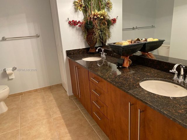 7350 SW 89th St 2104S, Miami, FL 33156