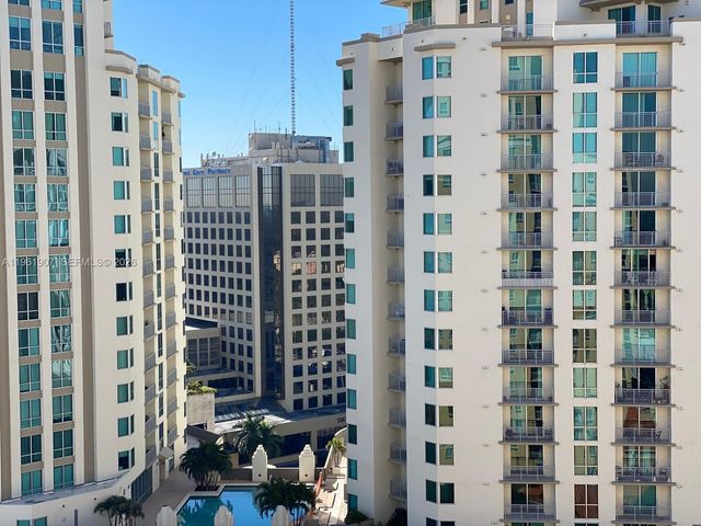 7350 SW 89th St 2104S, Miami, FL 33156