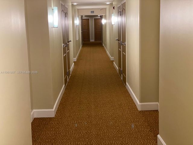 7350 SW 89th St 2104S, Miami, FL 33156