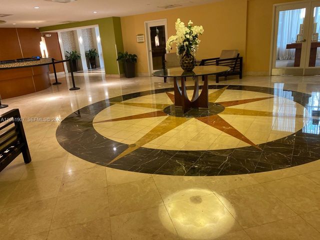 7350 SW 89th St 2104S, Miami, FL 33156