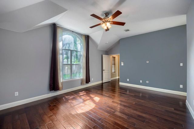 3102 Ash Glen LN, Round Rock, TX 78681