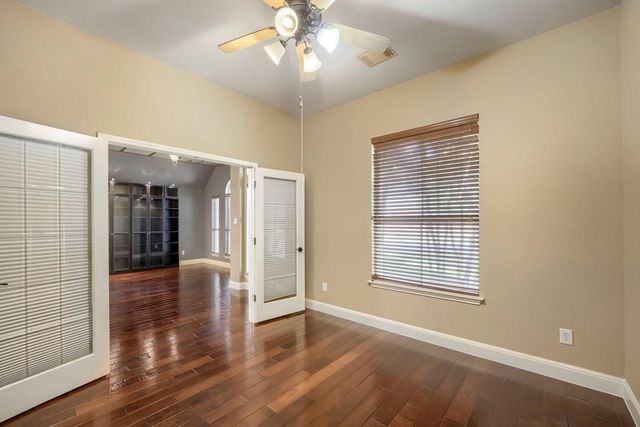 3102 Ash Glen LN, Round Rock, TX 78681